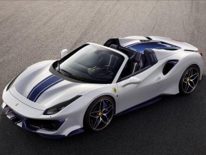 Ferrari 488 Pista Spider tanıtıldı