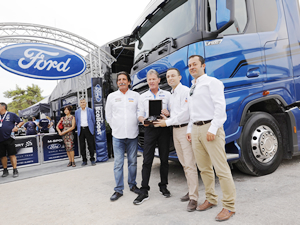 Ford Trucks yeni çekicisi M-Sport’un hizmetinde