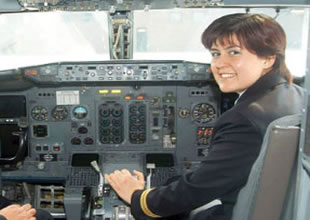 Sivil havacılık 30 kadın pilot yetiştirdi