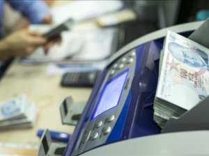 Bankacılık sektörünün kredi hacmi 53 milyar lira azaldı