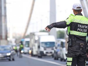 Trafiği tehlikeye düşürenler ağır cezalandırılacak!