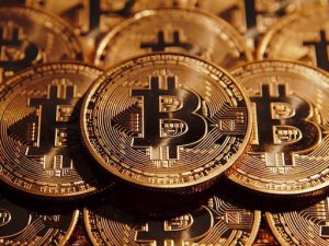 Bitcoin 70 milyar Doların üzerinde