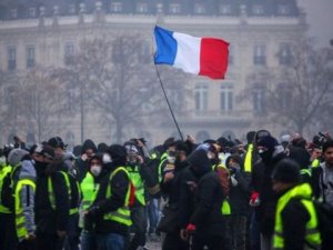 Sarı Yelekliler protestoları hakkında neler biliniyor?