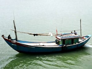 Endonezya, 4 balıkçı teknesine el koydu