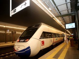 Bakan Cahit Turhan: Hızlı tren önümüzdeki hafta Halkalı'ya kadar hizmet verecek