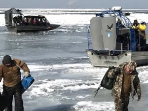 ABD’de Erie Gölü'nde mahsur kalan 46 balıkçı kurtarıldı