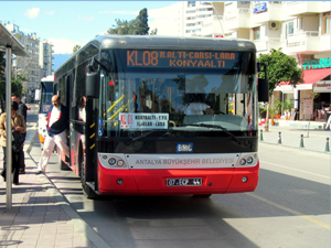 Antalya'da ücretsiz ulaşım dönemi başladı