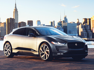 Dünyada Yılın Otomobili Jaguar I-PACE