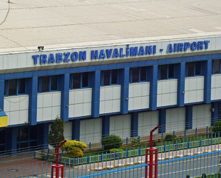 Trabzon havalimanı uçuşlara kapatıldı