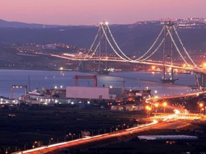 Osmangazi Köprüsü'nün 15 aylık hasılatı; 2 milyar TL