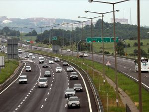 Bayram tatilinde Bolu Dağı'ndan 710 bin araç geçti