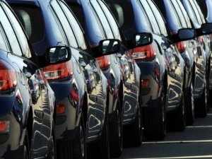 "Vergi indirimlerinin devamı otomotiv sektörü için kritik"