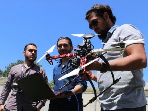 Anahtarlıkların geliriyle drone yaptılar