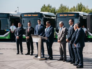 Malta'ya 40 adet KENT otobüs ihraç edildi