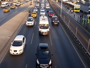 İstanbul'da okul trafiği yoğunluğu başladı