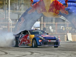 Kayseri’de Dumanlar Arasında Drift Resitali