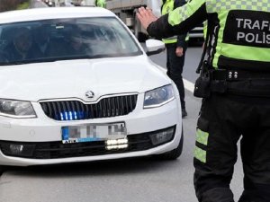 İstanbul'da ilk gün bilançosu: Çakarlı araçlara 126 bin 252 lira para cezası kesildi
