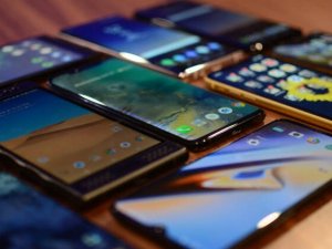 Akıllı telefon pazarında Samsung ve Huawei koltuğunu korudu