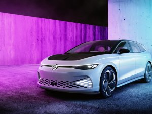Volkswagen’in ID. model ailesinin en son üyesi: ID. SPACE VIZZION