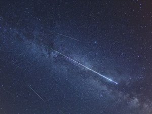 Meteorlarda şeker molekülleri tespit edildi