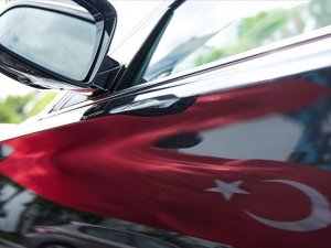 Otomotiv endüstrisindeki dönüşümde 'yerli otomobil' avantajı