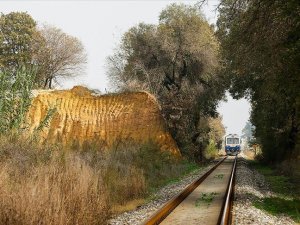 Osmanlı'nın ilk raylarında yolculuk keyfi ilgi görüyor