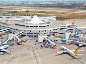 Antalya Havalimanı, ülkedeki en başarılı havalimanı seçildi