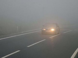 Bolu'da sis etkili oluyor: görüş mesafesi azaldı