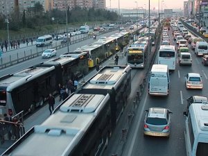 İstanbul'da 4 yaş ve altındaki çocukların annelerine ulaşım ücretsiz