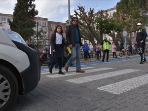 Trafikte yaya önceliği kuralını ihlal edenlere ceza yağdı