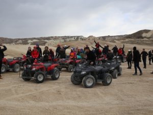 Kapadokya'da yarıyıl tatili yoğunluğu yaşanıyor