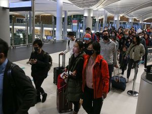 Çin'den gelen yolcuların termal kameralarla kontrolü devam ediyor