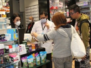 İstanbul Havalimanı'nda iki haftada 10 binin üzerinde maske satıldı
