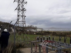 Marmara Adası'na ana hattan elektrik verilmeye başlandı