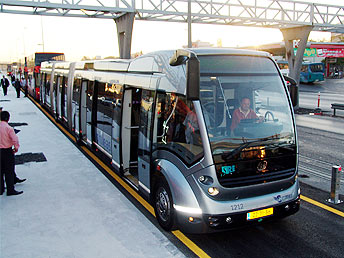 Metrobüsün kapasitesi günde 1 milyon