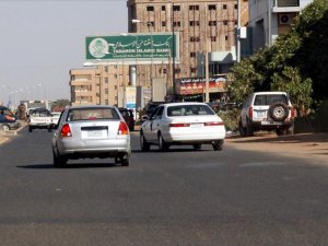 Sudan'da yakıt satışında 'karne' ve 'kota' uygulamasına geçiliyor