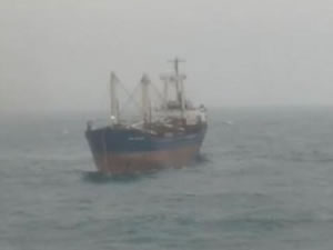 Kargo gemisi Şile açıklarında sürüklendi