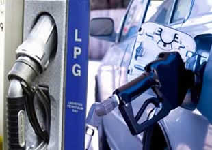 Vatandaş LPG'li otomobillere talep gösteriyor