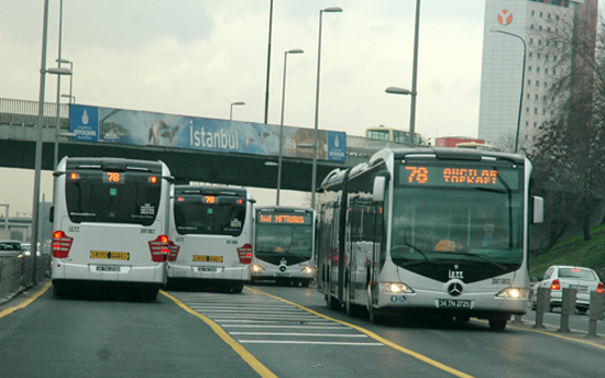 İstanbul'un metrobüs hattı uzayacak