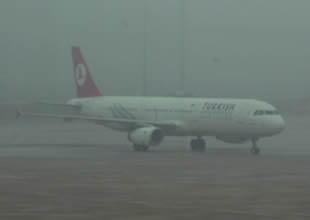 Gaziantep'e sis nedeniyle uçaklar inemiyor