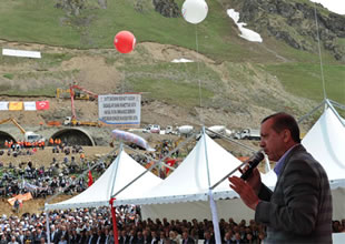 Erdoğan, Ovit Tüneli'nin temelini attı