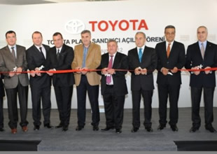 Toyota plaza Sakaryalıların hizmetinde