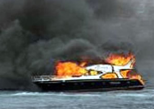 Kısmet adlı tekne Kıbrıs açıklarında yandı