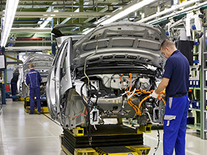Otomotivde toplam üretim yüzde 1 azaldı