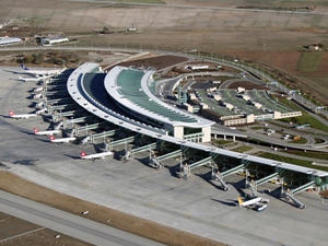 3. Havalimanı’na raylı sistem yapılacak