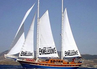 Ekmeleddin İhsanoğlu için 4 gulet tekne