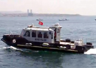 İstanbul Cankurtaran'da gemi tekneye çarptı