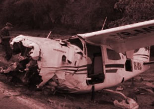 Meksika'da küçük uçak düştü: 5 ölü