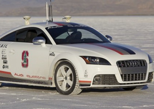 Audi, sürücüsüz araçlarını 'test' ediyor