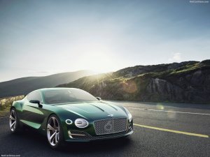 Bentley’in tasarım harikası yeni otomobili: EXP 10 Speed 6
